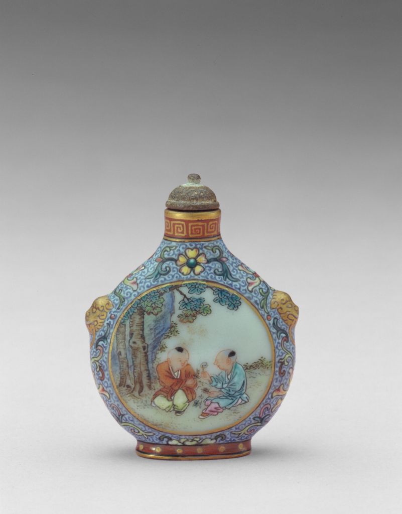 图片[2]-Porcelain snuff bottle with animal ears painted in pastel paint-China Archive